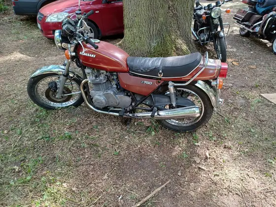 45-lecie BMW Veteran Club Toruń 2022 — zdjęcie 18 z 19
