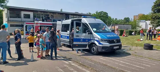 Dzień Dziecka na Motodromie 2023 — zdjęcie 22 z 28