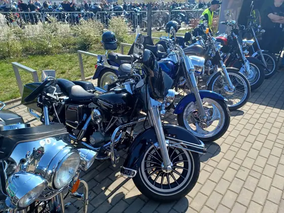 Motocyklowy weekend — Rozpoczęcie Sezonu Łódź 2023 — zdjęcie 17 z 29