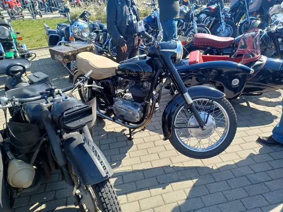 Motocyklowy weekend — Rozpoczęcie Sezonu Łódź 2023 — zdjęcie 20 z 29