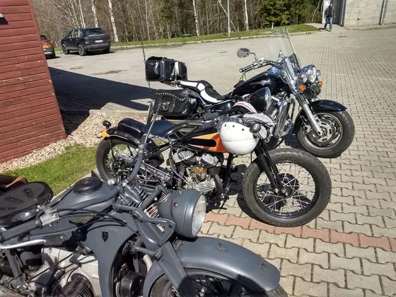 Rozpoczęcie sezonu Oldtimer Club Poland 2022 — zdjęcie 20 z 22