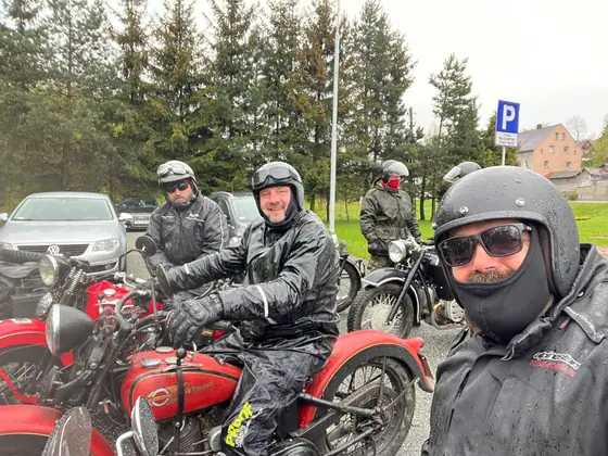 Rozpoczęcie sezonu Oldtimer Club Poland 2024 — zdjęcie 13 z 46