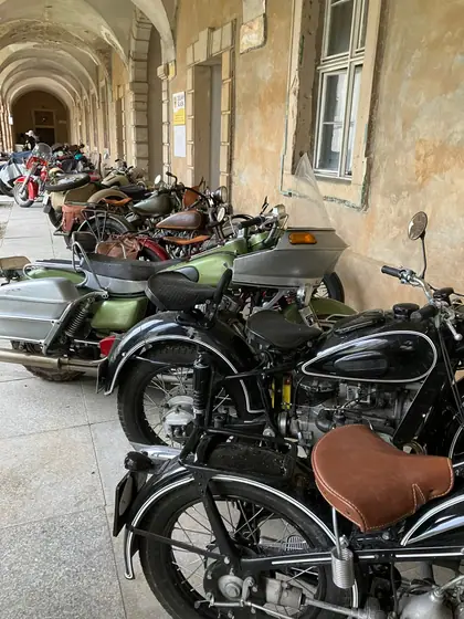 Rozpoczęcie sezonu Oldtimer Club Poland 2024 — zdjęcie 32 z 46
