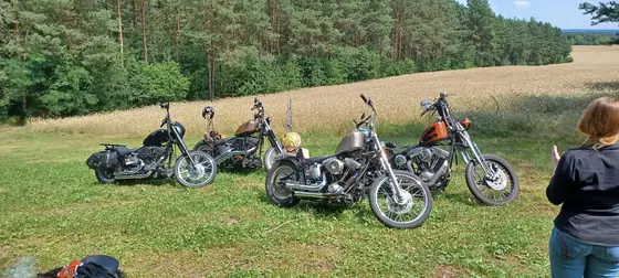 Spotkanie na łące u Rokity 2024 — zdjęcie 16 z 42