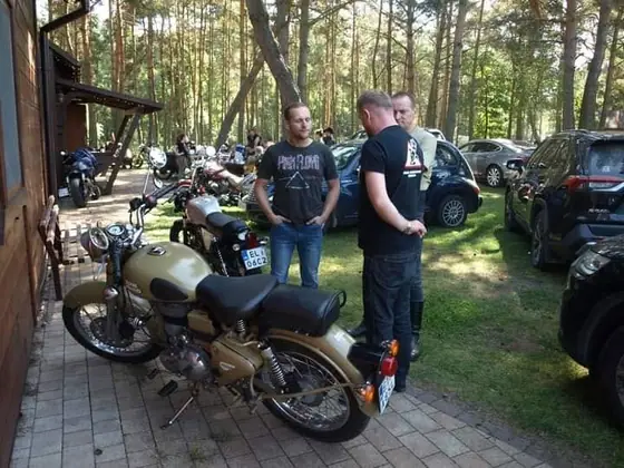 Zlot Miłośników Żelastwa — Lutomiersk 2023 — zdjęcie 5 z 78
