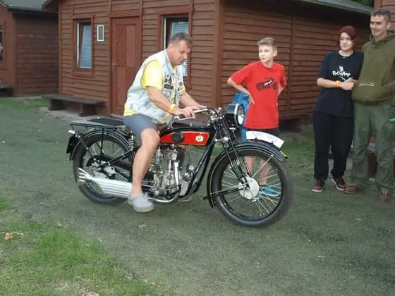 Zlot Miłośników Żelastwa — Lutomiersk 2023 — zdjęcie 41 z 78