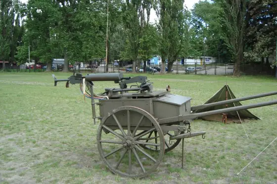 Piknik Militarny Łódź 2016 — zdjęcie 11 z 12