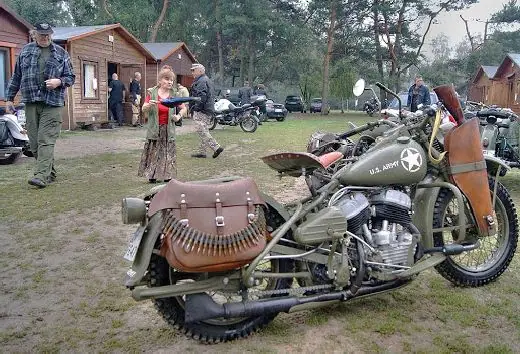 40 Lat Number One - zlot 2012 — zdjęcie 43 z 334
